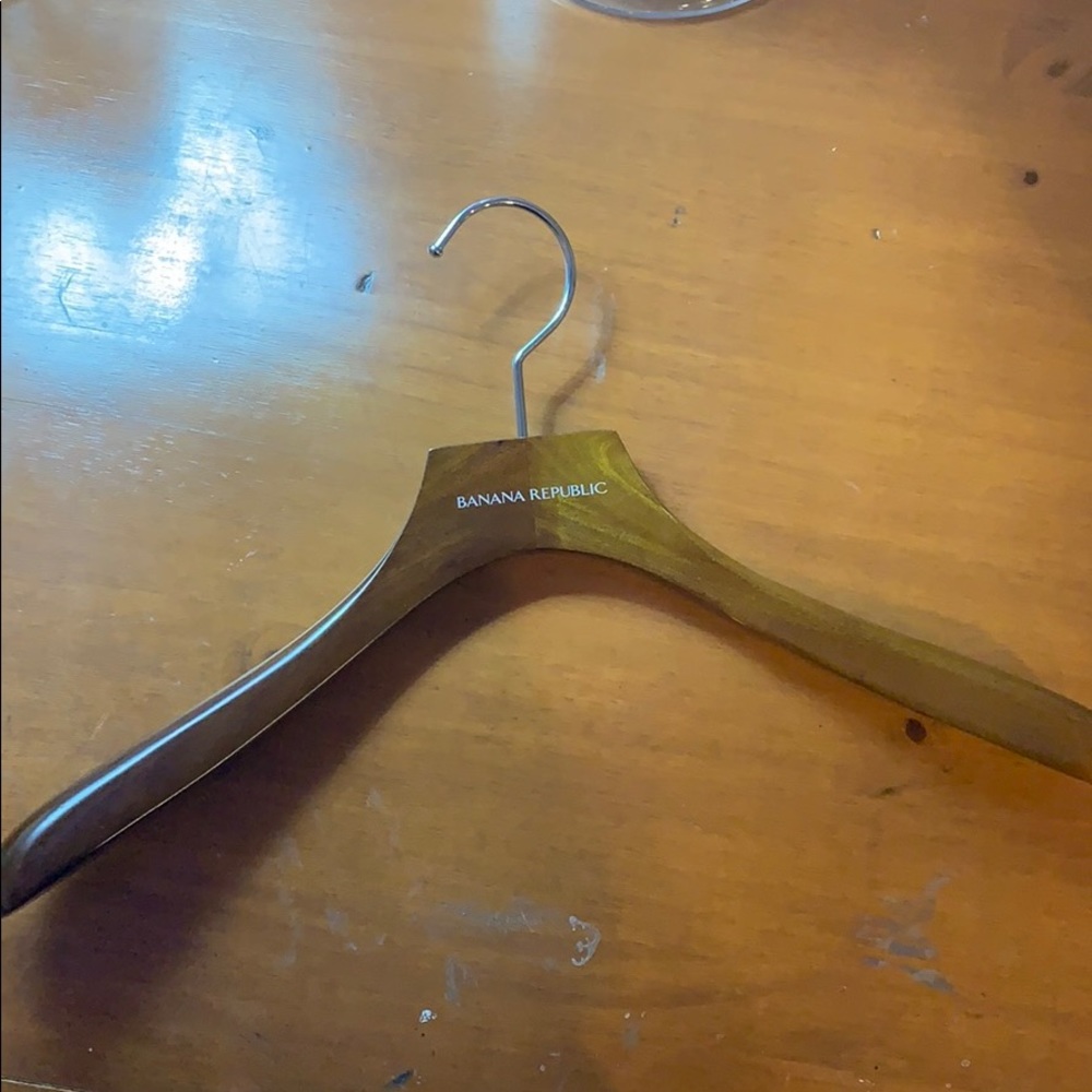 (Set of 12) Banana Republic Walnut Blazer Hangers